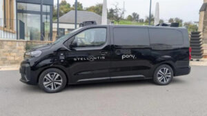 Peugeot e-Traveller, otonom robotaksiye dönüşüyor: İlk durak Lüksemburg