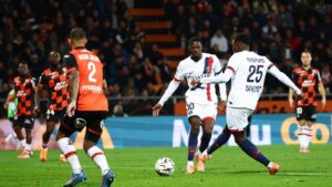 PSG deplasmanda 1 puana razı oldu