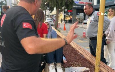 Samsun'da görünmez kaza! Yayanın kafasına bariyer çarptı