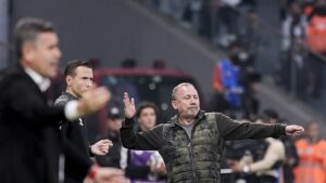 Sergen Yalçın: Beşiktaş'a yakışan bir durum değil!