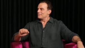 Sihirli Annem'in Yavuz'u ekranlara dönüyor… Jess Molho yeşil ışık yaktı