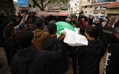 Soykırımcı İsrail ateşkes dinlemiyor: Gazze'de şehit sayısı 71 bine yaklaştı