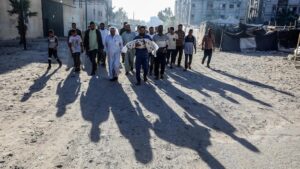 Soykırımcı İsrail kana doymuyor: Şehit sayısı 65 bin 208'e yükseldi
