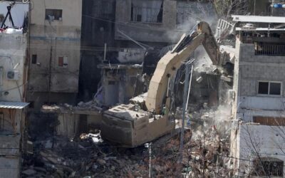 Soykırımcı İsrail'den Filistinlilerin evlerini yıkma kararı