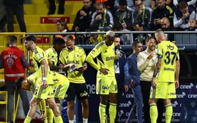 Spor yazarları Kasımpaşa-Fenerbahçe maçını değerlendirdi