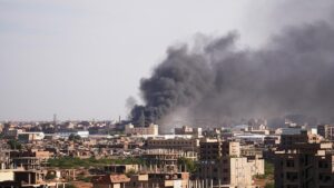 Sudan'da ordu ile HDK arasında çatışma! Burhan kararlılık mesajı verdi