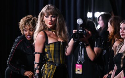 Taylor Swift’in yeni albümü ilk haftasında rekor kırdı