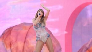 Taylor Swift yeni albümüyle ABD’deki satış rekorlarını kırdı