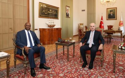 TBMM Başkanı Kurtulmuş, Zimbabveli Büyükelçiyi kabul etti