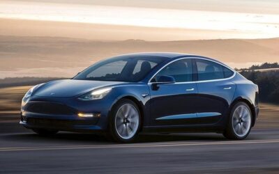 Tesla, birçok aracı geri çağırıyor