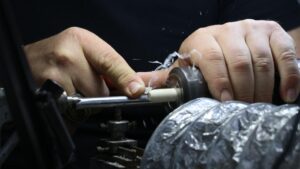 Tespih yapımı sabırdan geçiyor! Bu mirası nasipse geleceğe aktaracağız…