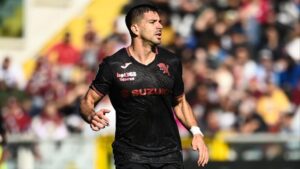 Torino evinde Genoa'yı yendi