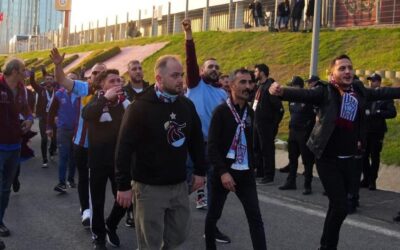 Trabzonspor taraftarı, dev maç öncesi RAMS Park'ta!