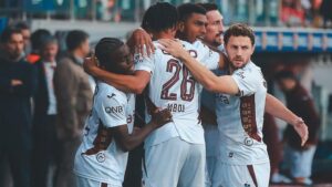Trabzonspor yarıştan kopmak istemiyor! Rakip Eyüpspor