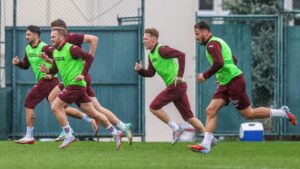 Trabzonspor'da Çaykur Rizespor maçı hazırlıkları devam ediyor