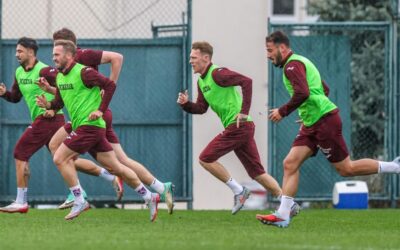 Trabzonspor'da Çaykur Rizespor maçı hazırlıkları devam ediyor