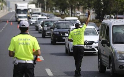 Trafik güvenliği hamlesi: "Dur" ihtarına uymayan sürücüye ağır ceza