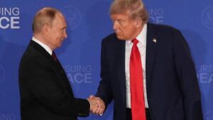 Trump'tan Putin'e anlaşma uyarısı: Zamanımı boşa harcamayacağım
