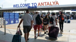 Turist sayısı ağustosta yüzde 2 arttı