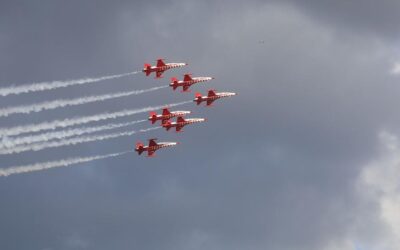 Türk Yıldızları'ndan Selimiye semalarında nefes kesen uçuş