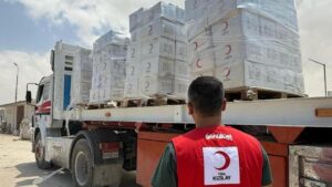 Türkiye'den Filistin'e yardım eli… Kızılay'ın 5 yardım tırı Gazze'ye ulaştı