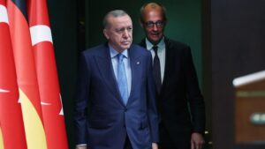 Türkiye'ye muhtaç kaldılar! Avrupa'dan ses getiren itiraf: Ukrayna'daki savaş askeri kapasitemizi tüketti