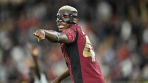 Victor Osimhen: Elimden gelenin en iyisini yapmaya devam edeceğim