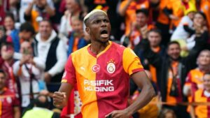 Victor Osimhen, UEFA'ya konuştu! "Bu kulübü gerçekten seviyorum"