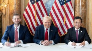 Vietnamlı emlak zengininin Trump’la 1.5 milyar dolarlık projesi