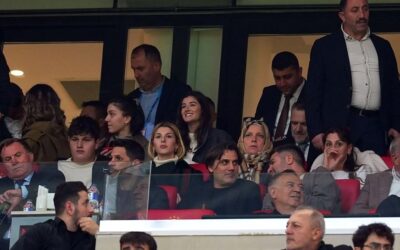 Vincenzo Montella, RAMS Park'ta derbiyi takip etti