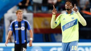 Wilfried Zaha'dan eski takım arkadaşına tepki!