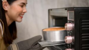 Yemekleri mikrodalgada ısıtırsanız ne olur?