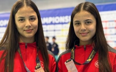 Yemişen kardeşler, Avrupa 17 Yaş Altı Badminton Şampiyonası'nda 3. oldu!