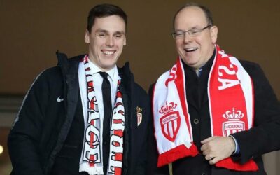 Yumruğu yeseydim yere yığılırdım