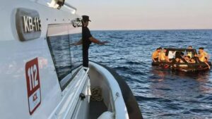 Yunanistan ölüme itti, Sahil Güvenlik kurtardı