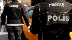 Zehir tacirlerine darbe: 455 gözaltı, 369 tutuklama